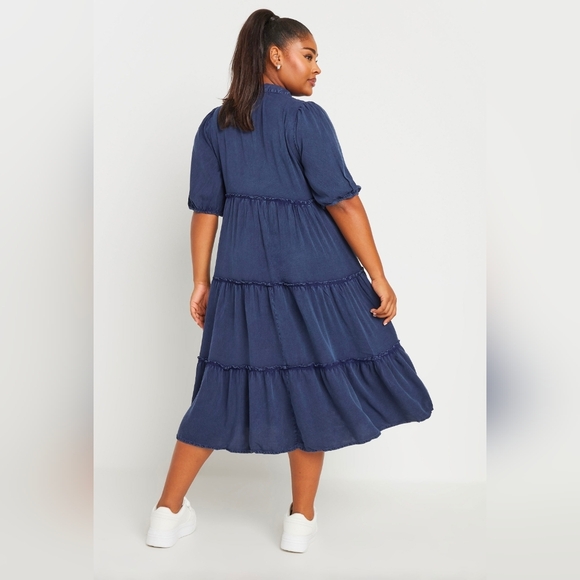 Blue Button Front Chambray Midi Dress - Picture 2 of 7